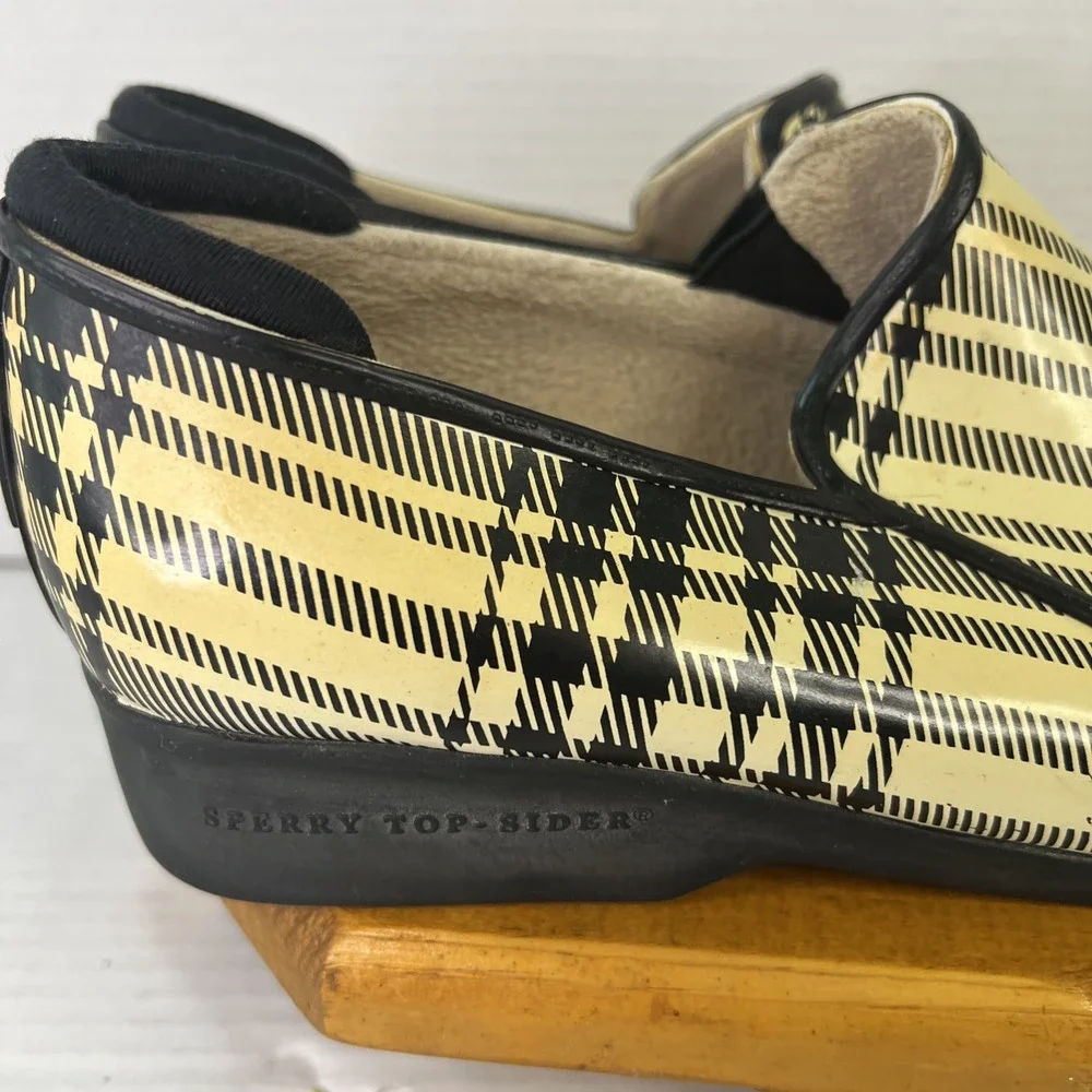 Sperry Top‎ Sider Waterproof Plaid Women's size 8M